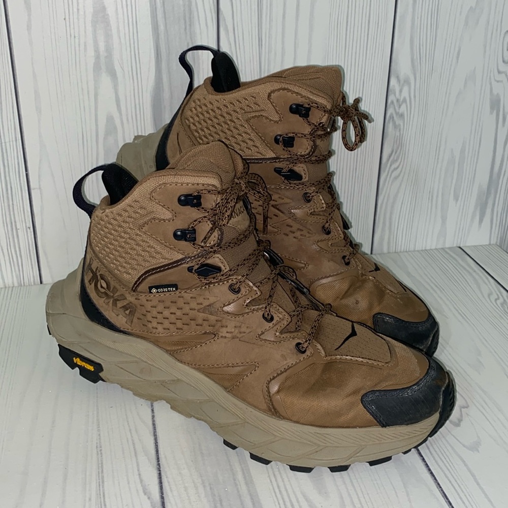 Hoka One One Anacapa Mid GTX